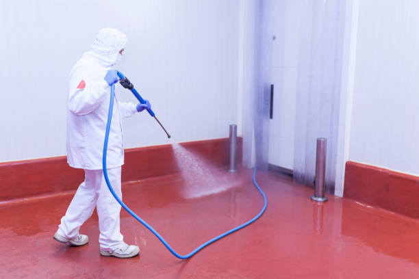 Best Animal Enclosure Cleaning  in Newton, MA